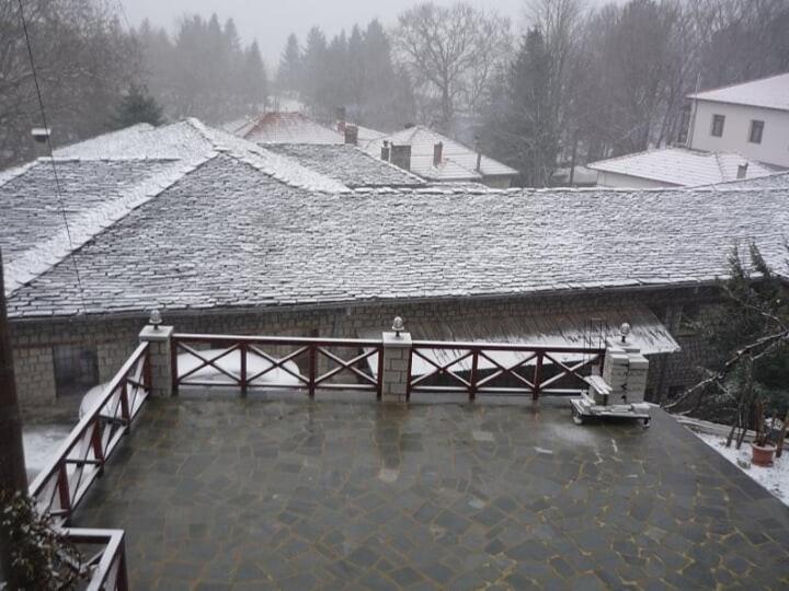 Eufrosini Guesthouse Metsovo Bagian luar foto